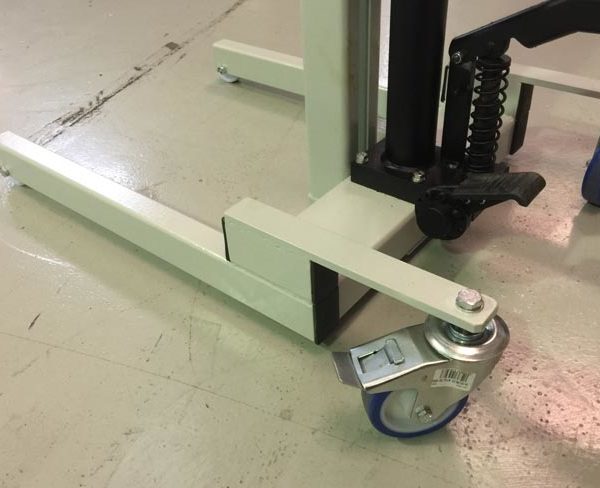 APARATO DE LEVANTAMIENTO HIDRÁULICO TEC-300 SERIES “ROLL LIFTER”